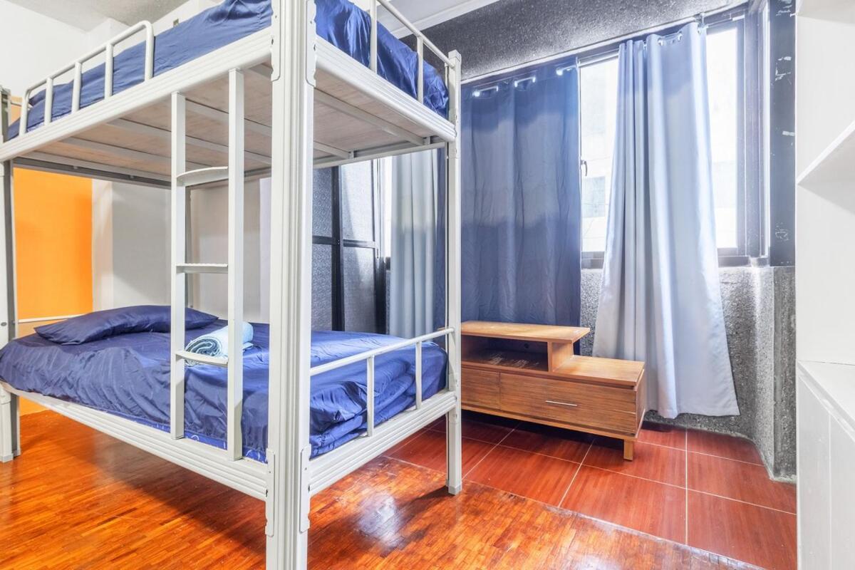 Apartment 5 Bed Urban Retreat In The Heart Of Poblacion Manila