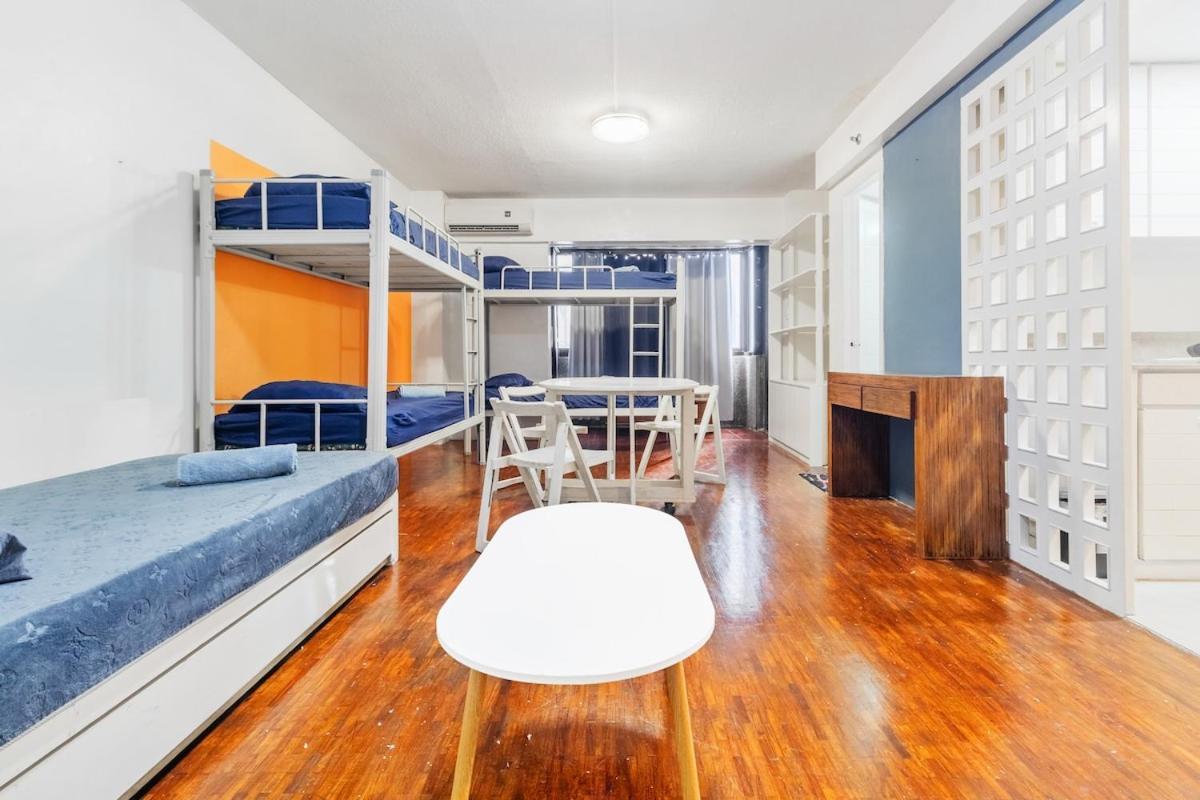 5 Bed Urban Retreat In The Heart Of Poblacion Apartment